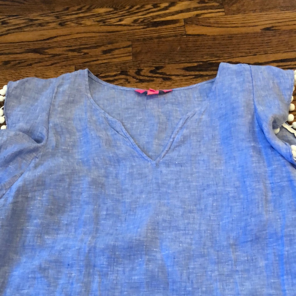Lilly Pulitzer Pom Pom sleeve top size medium